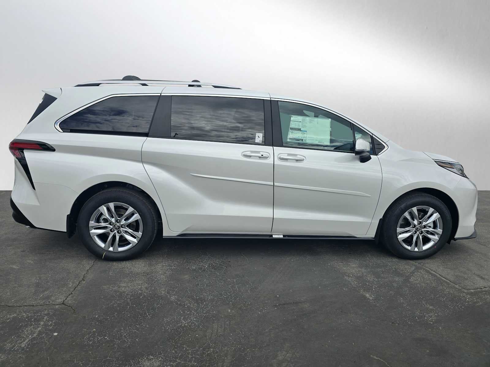 2026 Toyota Sienna Limited