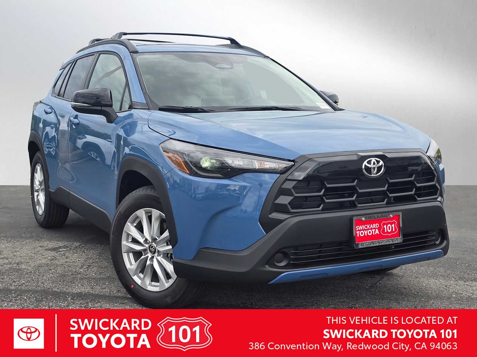 2026 Toyota Corolla Cross LE