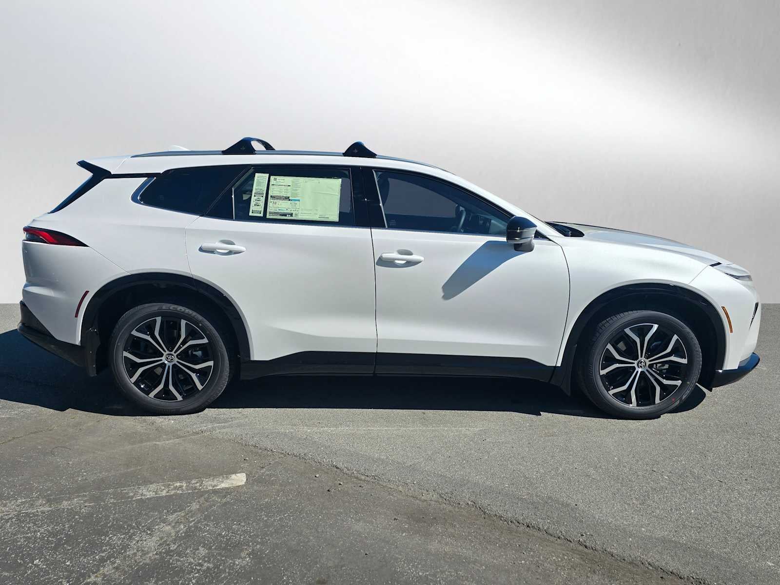 2026 Toyota Toyota Crown Signia XLE