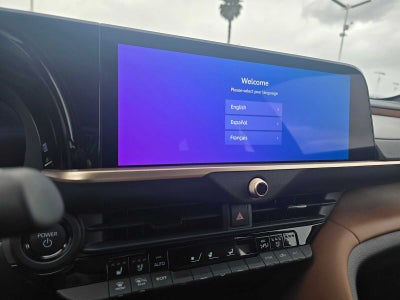 2025 Toyota Toyota Crown Signia Limited