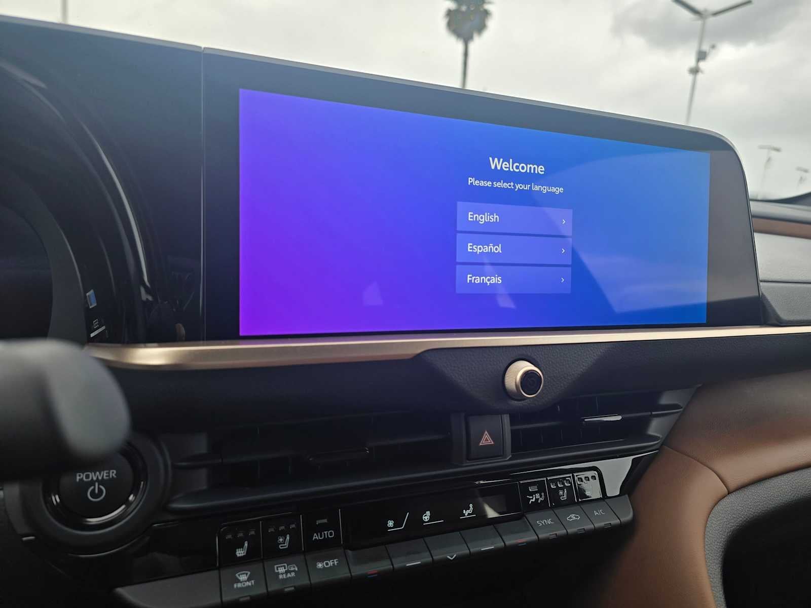 2025 Toyota Toyota Crown Signia Limited