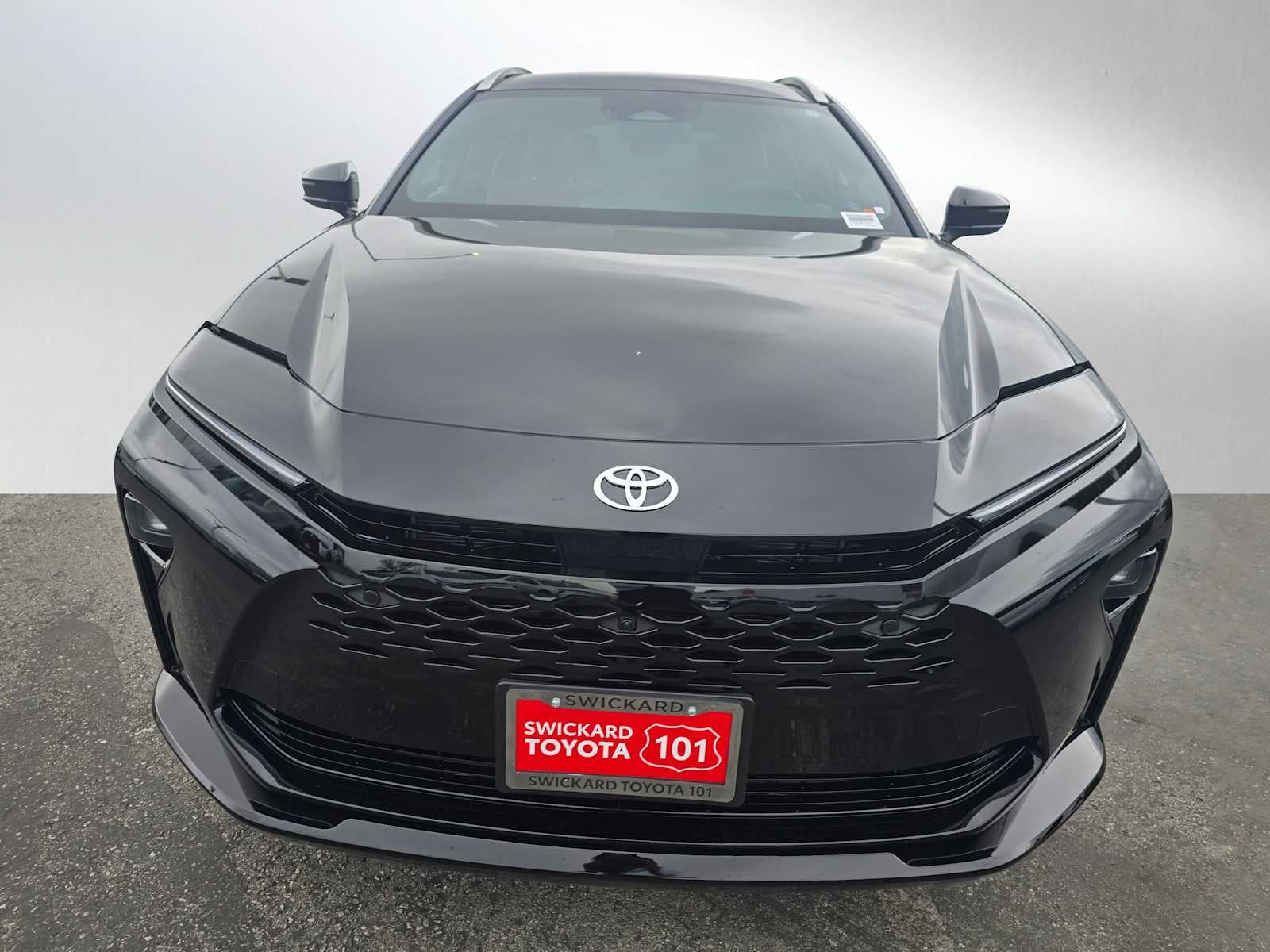 2025 Toyota Toyota Crown Signia Limited