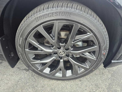 2025 Toyota Toyota Crown Signia Limited