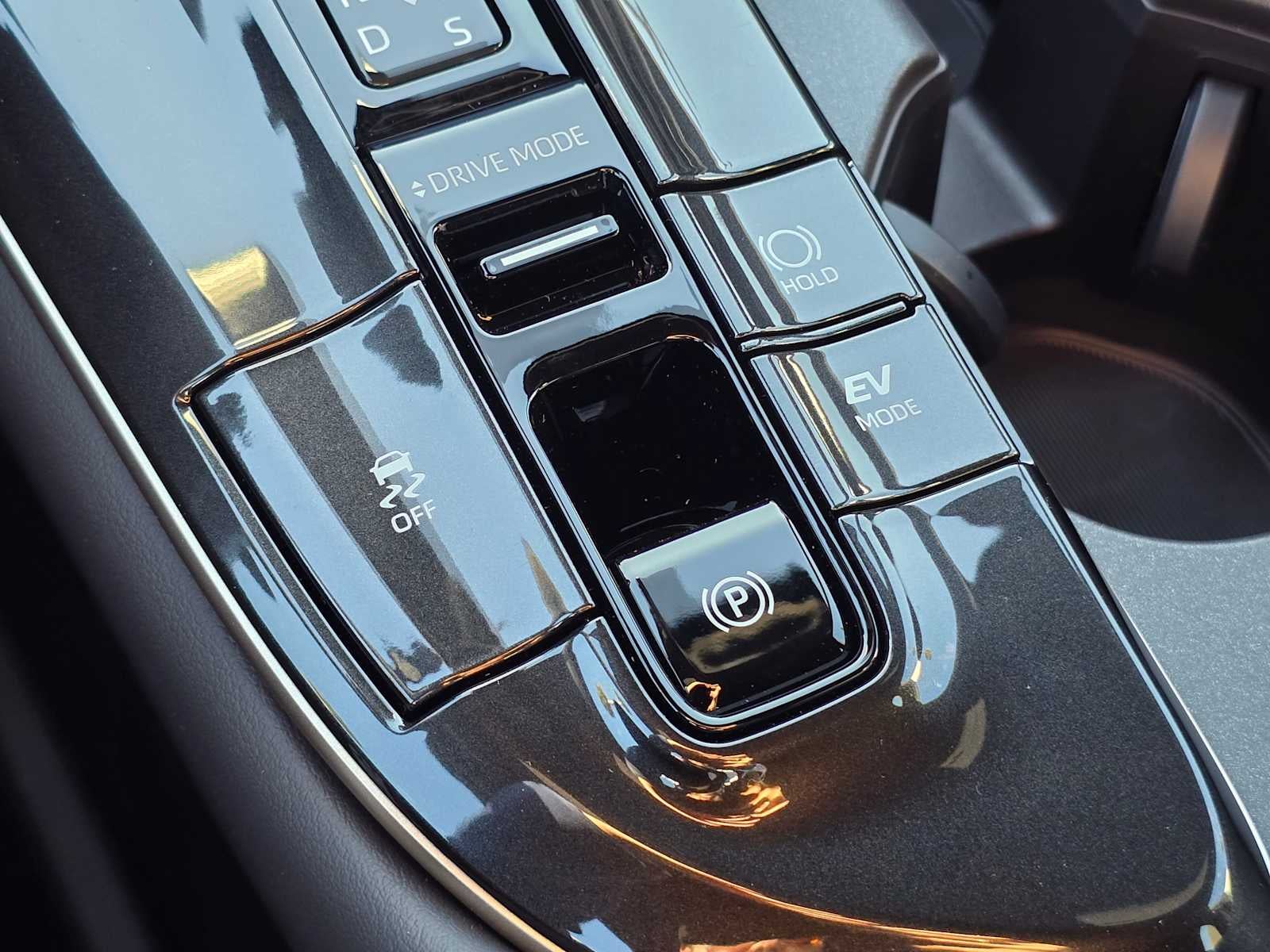 2025 Toyota Toyota Crown Signia XLE