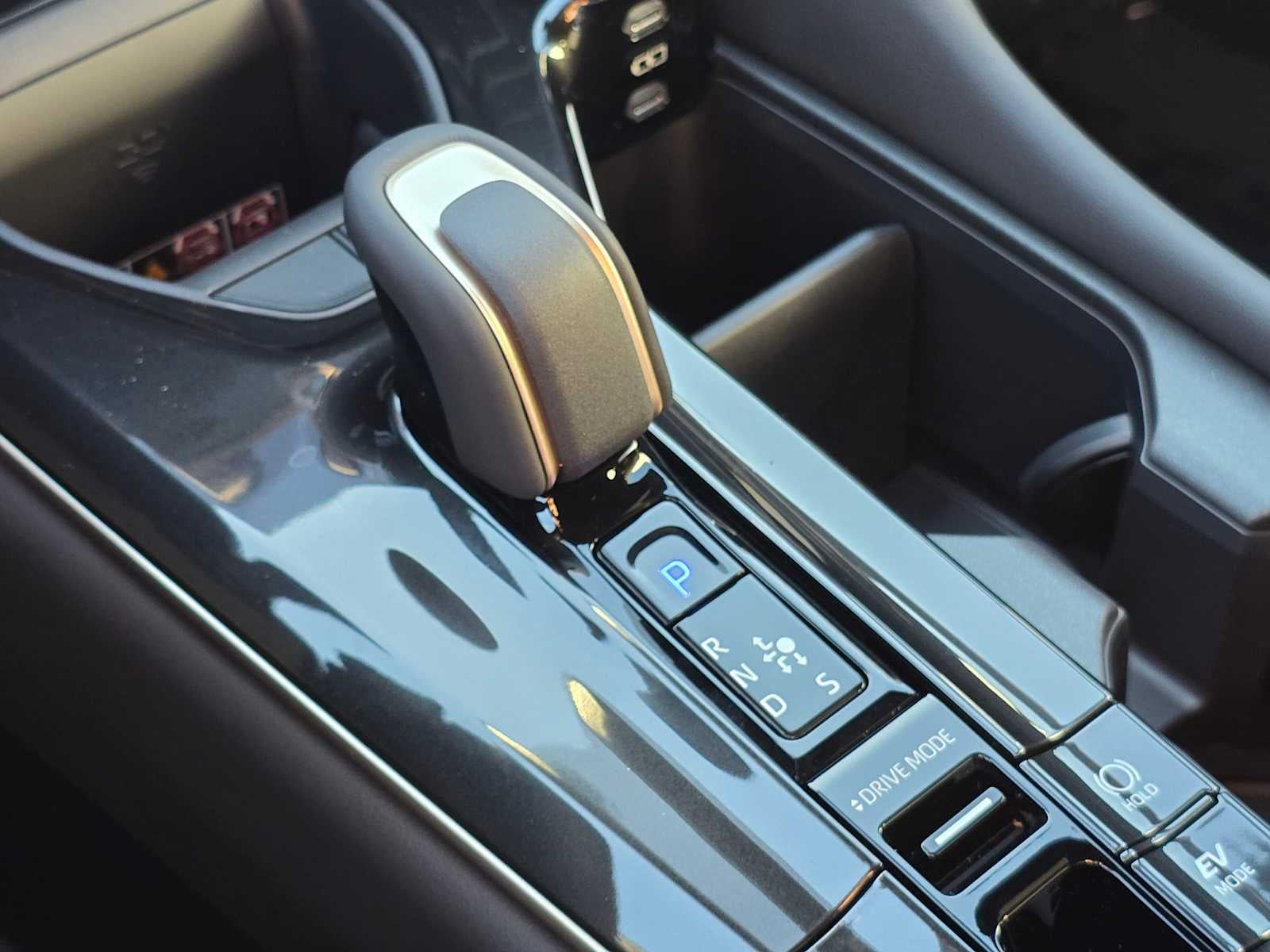 2025 Toyota Toyota Crown Signia XLE