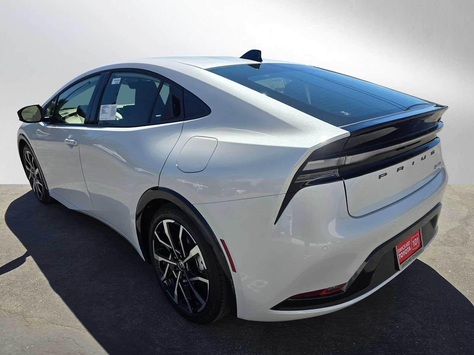 2026 Toyota Prius Plug-in Hybrid XSE