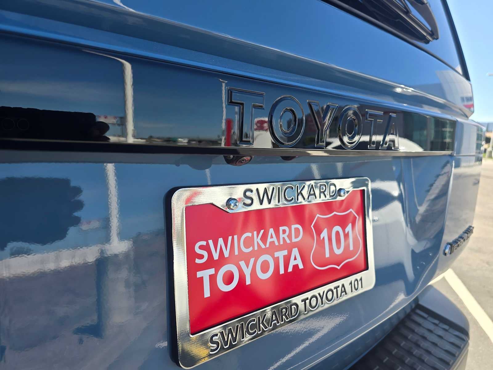 2026 Toyota Land Cruiser Base