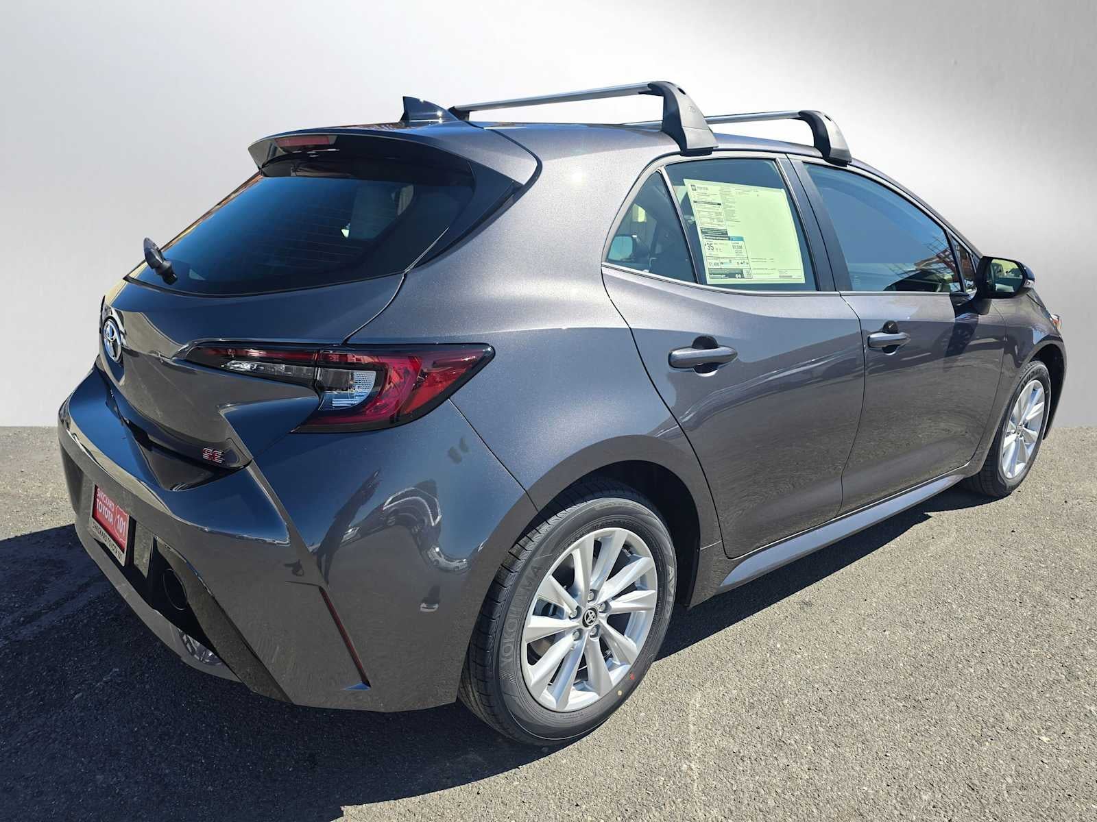 2026 Toyota Corolla Hatchback SE