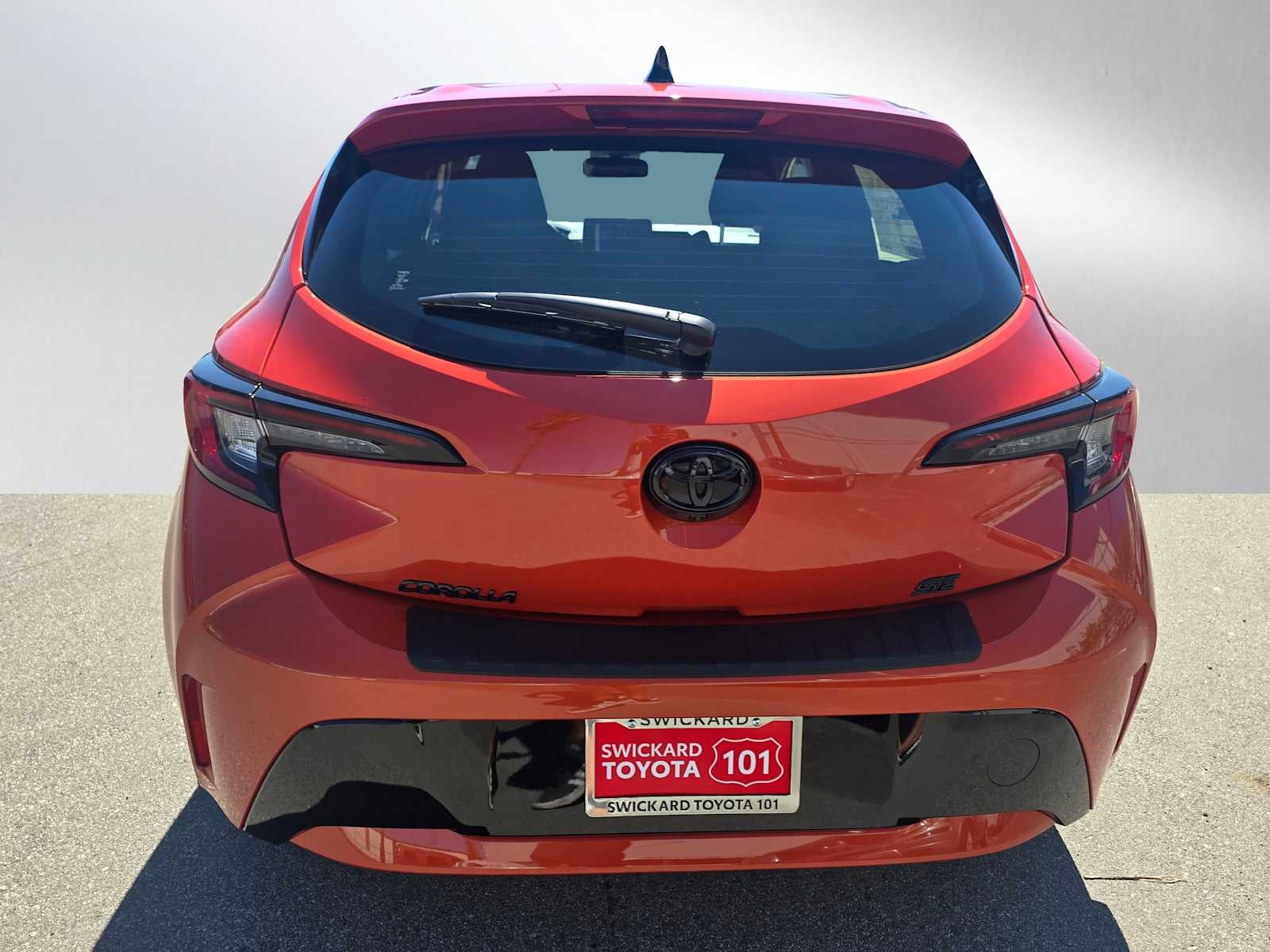 2026 Toyota Corolla Hatchback SE