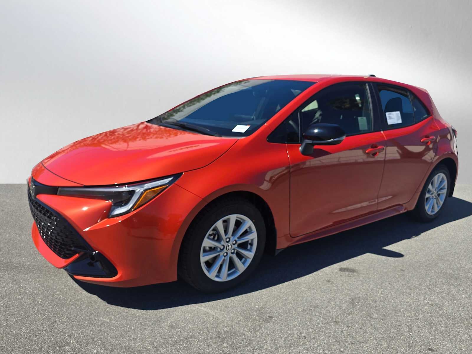 2026 Toyota Corolla Hatchback SE