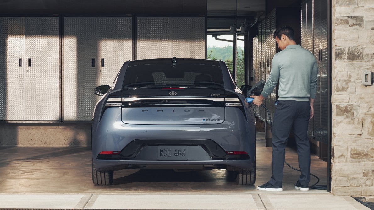 Swickard Toyota in Edmonds WA